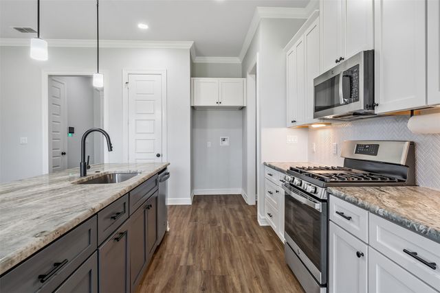 1806 Forestdale, Whitehouse, TX 75791