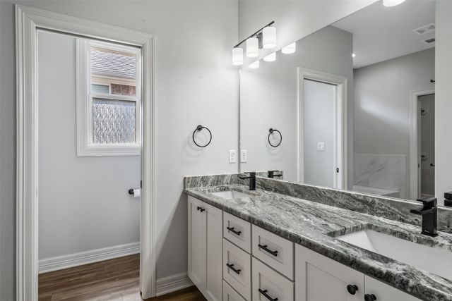 1806 Forestdale, Whitehouse, TX 75791