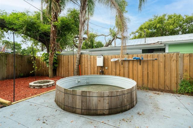 6704 N TALIAFERRO AVENUE, Tampa, FL 33604