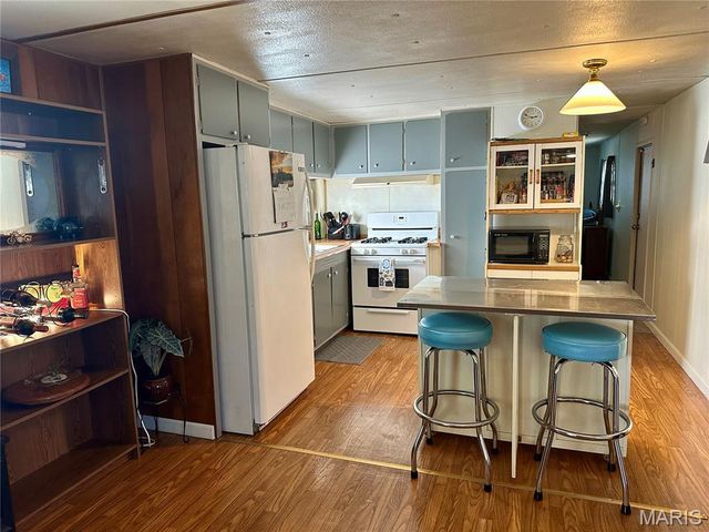 408 E 2nd Street, St Jacob, IL 62281