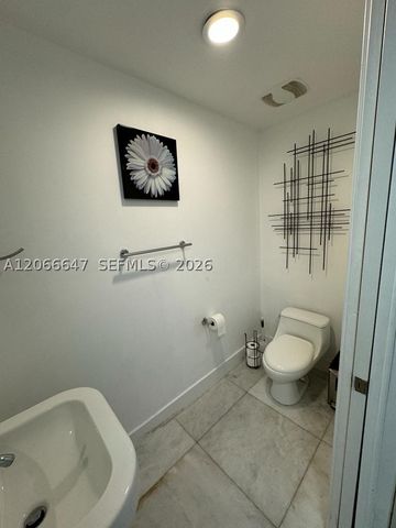 1040 Biscayne Blvd 1505, Miami, FL 33132