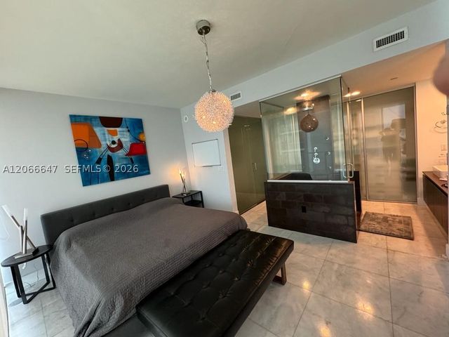 1040 Biscayne Blvd 1505, Miami, FL 33132