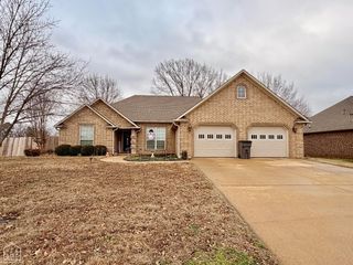 4701 S 28th Street S, Paragould, AR 72450