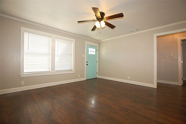 106 W Church Street, Crandall, TX 75114