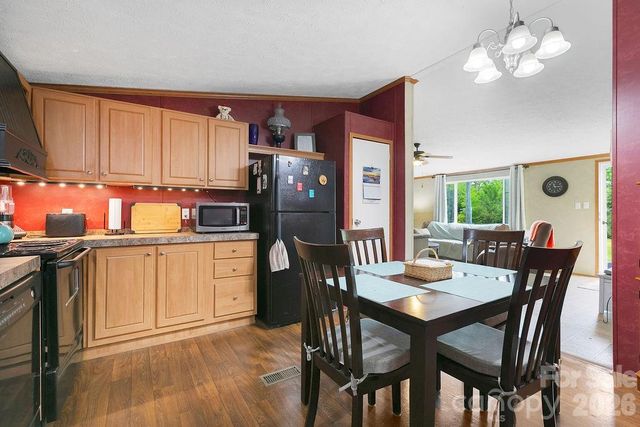 111 Wild Hog Creek Road, Rosman, NC 28772