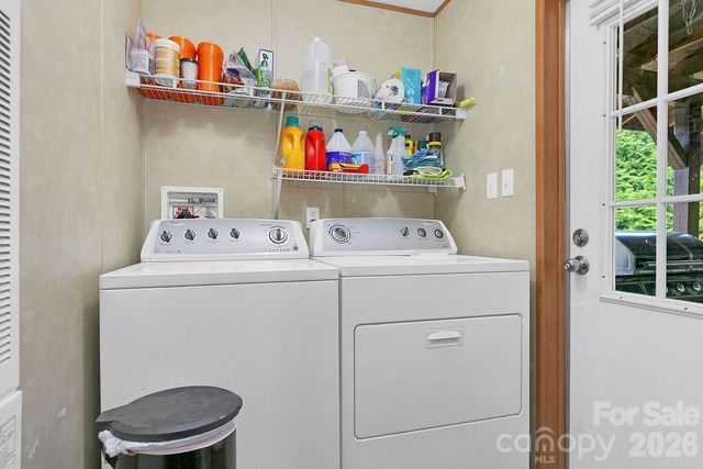 111 Wild Hog Creek Road, Rosman, NC 28772