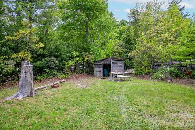 111 Wild Hog Creek Road, Rosman, NC 28772