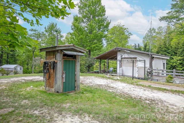 111 Wild Hog Creek Road, Rosman, NC 28772