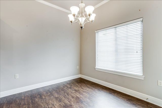 139 N Sheridan Ave, Valley Center, KS 67147