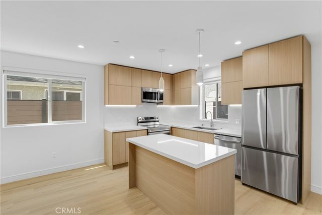 4853 Woodman Avenue, Sherman Oaks, CA 91423