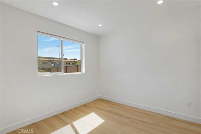 4853 Woodman Avenue, Sherman Oaks, CA 91423