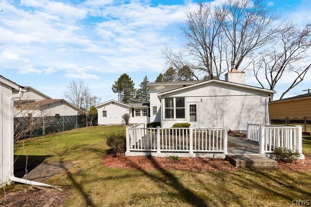 5645 Stevens Drive South, Cicero, NY 13039