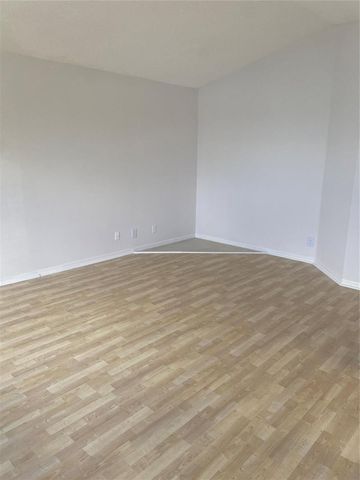 3165 Vista Del Mar, Margate, FL 33063