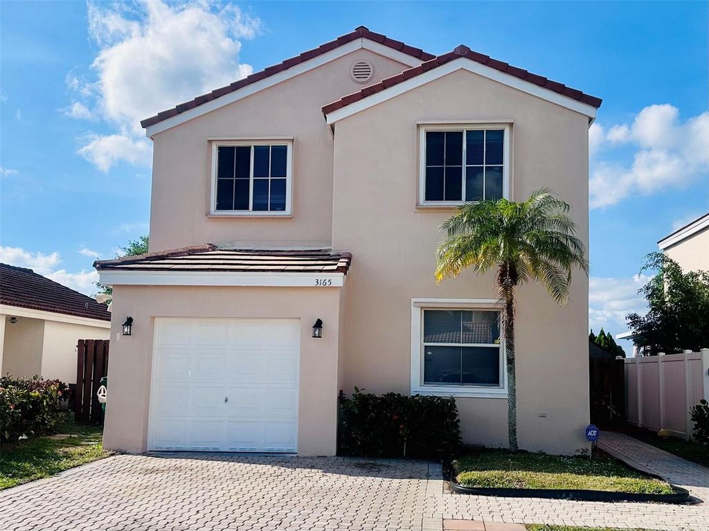 3165 Vista Del Mar, Margate, FL 33063