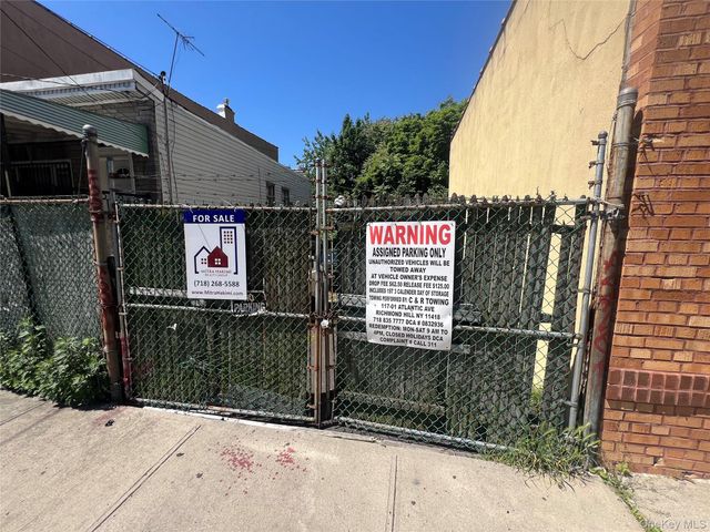 764 Shepherd Avenue, Brooklyn, NY 11208