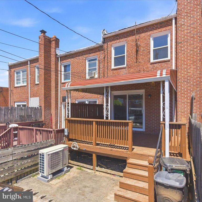 Image 32 of property listing at 6825 EASTBROOK AVE, Baltimore, MD 21224