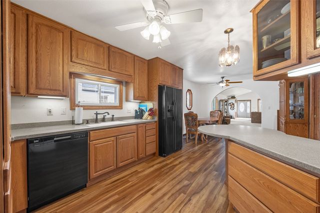 2426 Fruitland Boulevard SW, Cedar Rapids, IA 52404