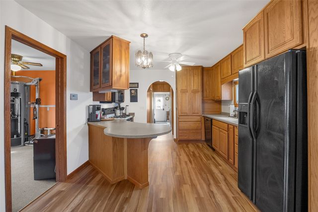 2426 Fruitland Boulevard SW, Cedar Rapids, IA 52404