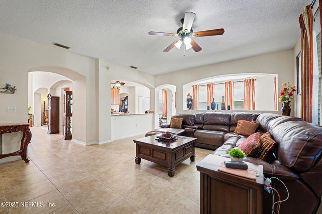 12561 TROPIC Drive, Jacksonville, FL 32225