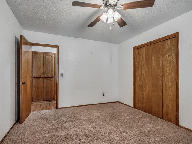15070 Tomahawk Drive, Yukon, OK 73099