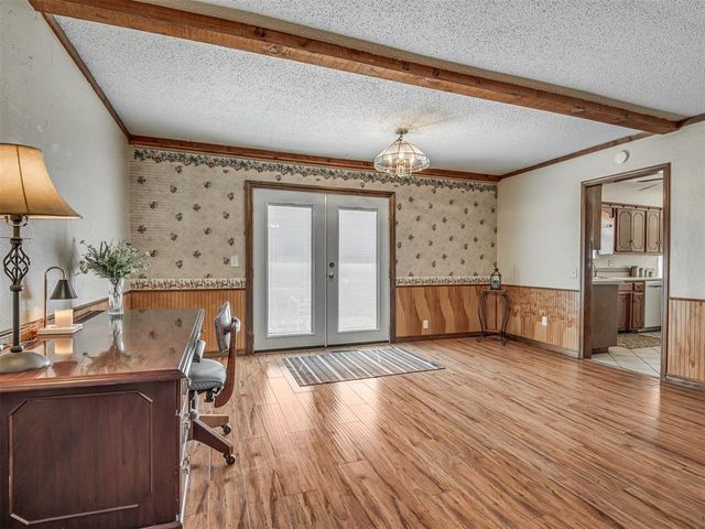 15070 Tomahawk Drive, Yukon, OK 73099