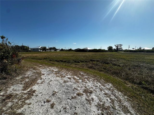 174 WRIGHT DRIVE, Rotonda West, FL 33947