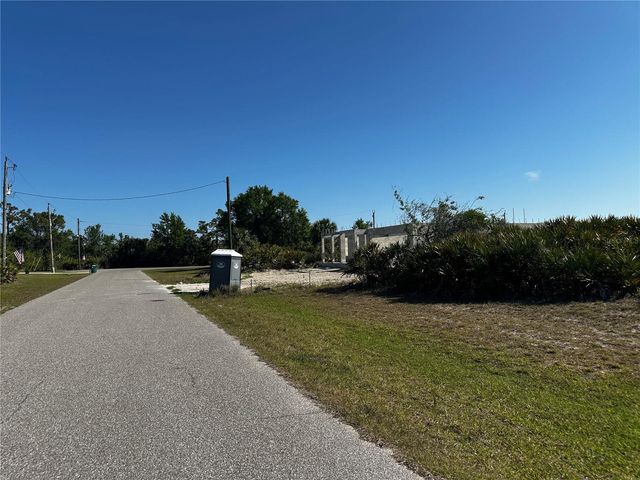 174 WRIGHT DRIVE, Rotonda West, FL 33947
