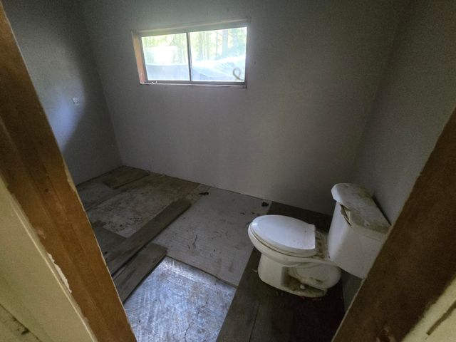 2126 China Creek Road, Redway, CA 95560