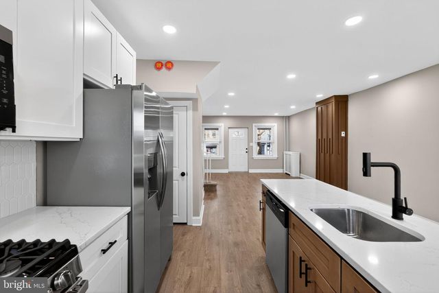 6514 ELMWOOD AVE, Philadelphia, PA 19142