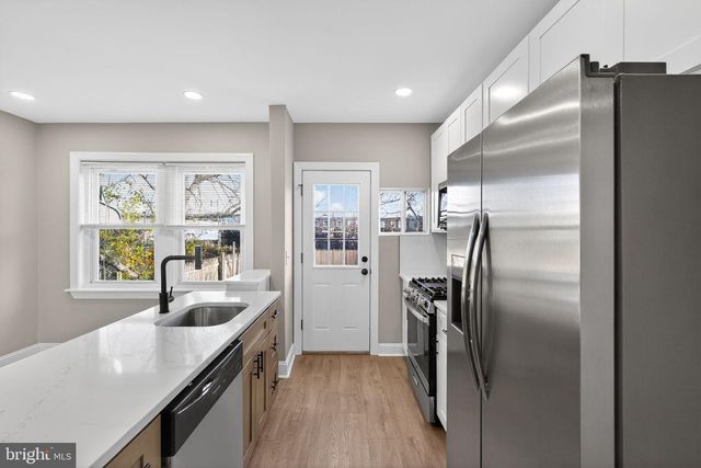 6514 ELMWOOD AVE, Philadelphia, PA 19142