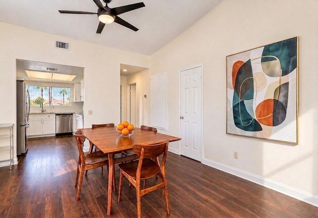 2700 E Mesquite Avenue A2, Palm Springs, CA 92264