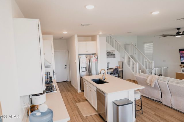 9403 E SOLINA Avenue, Mesa, AZ 85212