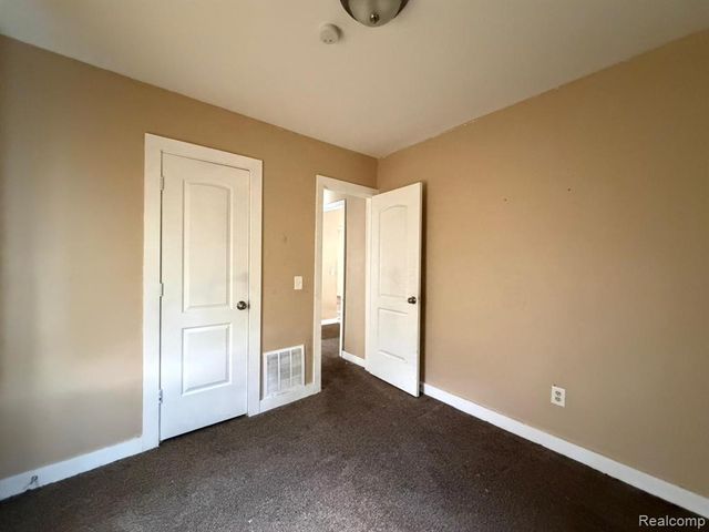 18608 Greeley Street, Highland Park, MI 48203
