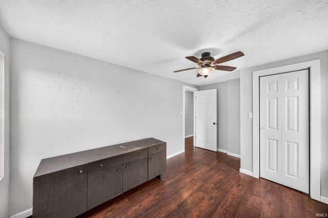 221 Haney Avenue, South Bend, IN 46613