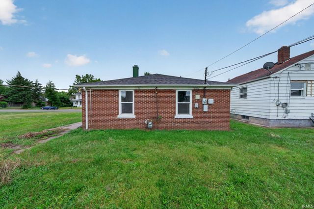 221 Haney Avenue, South Bend, IN 46613