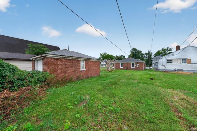 221 Haney Avenue, South Bend, IN 46613