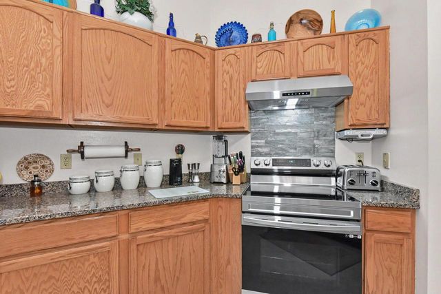 29306 River View PARKWAY, Burlington, WI 53105