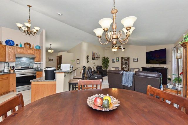 29306 River View PARKWAY, Burlington, WI 53105