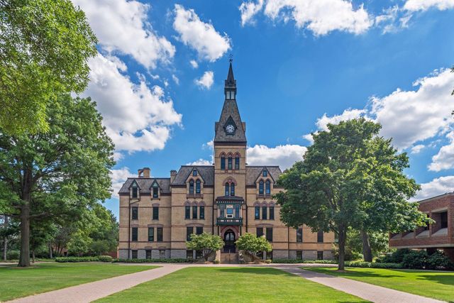 266 Fry Street, Saint Paul, MN 55104