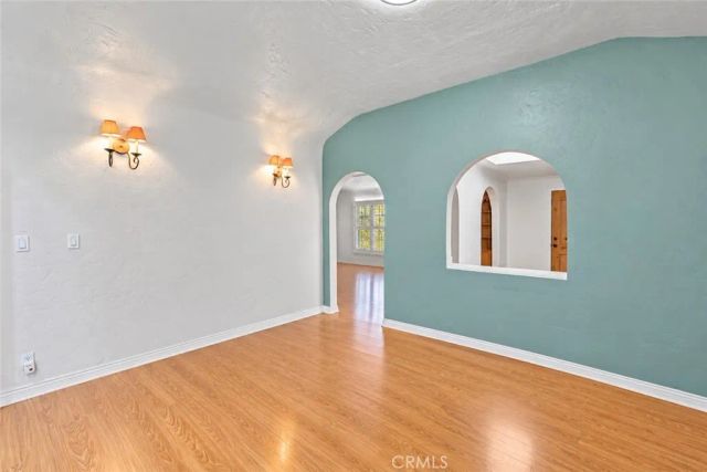 471 S Clark, Beverly Hills, CA 90211
