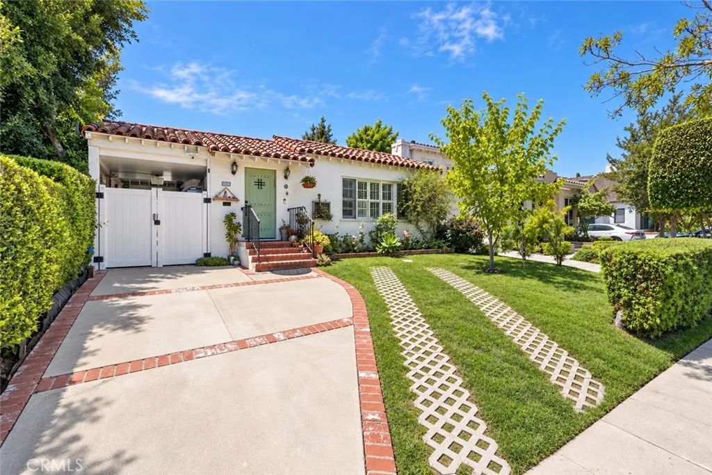 471 S Clark, Beverly Hills, CA 90211
