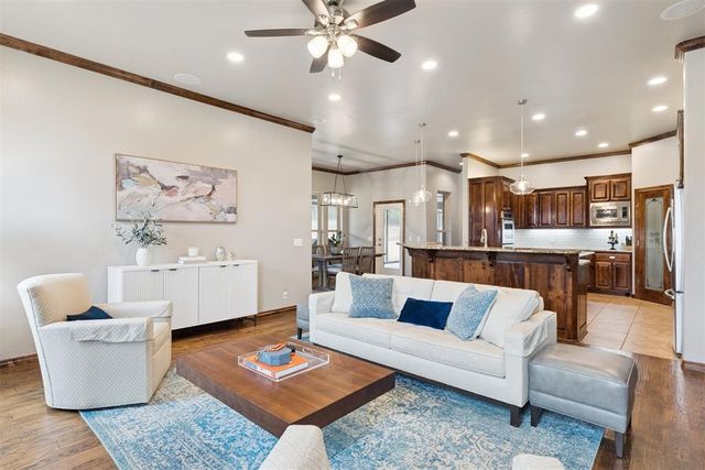 3524 Winding Lake Circle, Arcadia, OK 73007