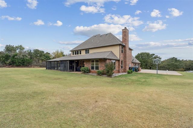 3524 Winding Lake Circle, Arcadia, OK 73007