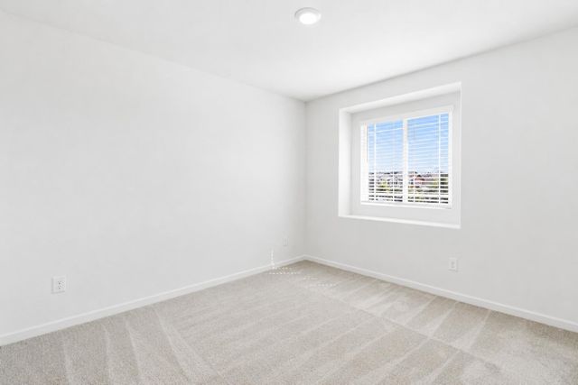 3807 Sunsetparke Way, Sacramento, CA 95834