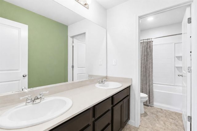 3807 Sunsetparke Way, Sacramento, CA 95834