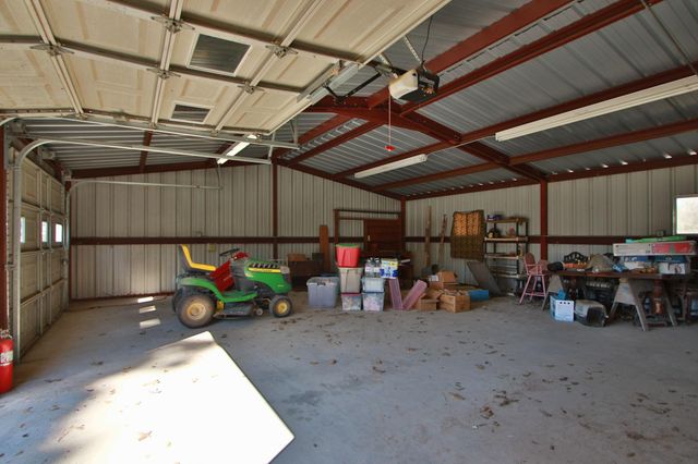 13595 Windmill Lane, Plantersville, TX 77363