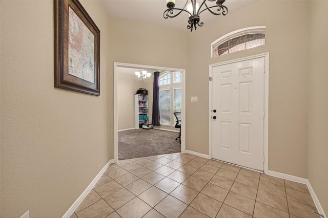 106 Bogey Circle, La Porte, TX 77571