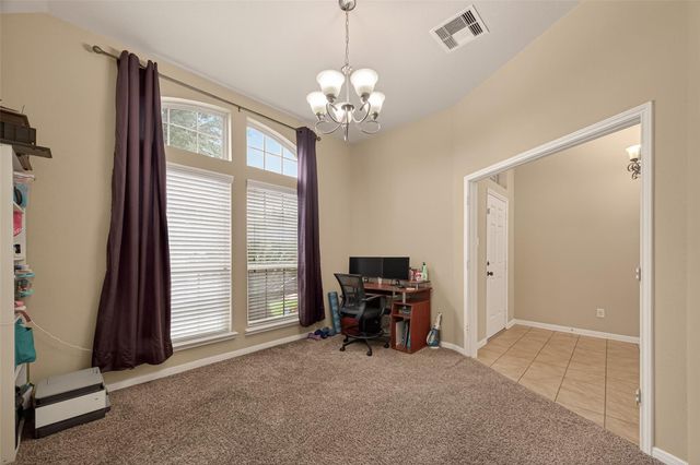 106 Bogey Circle, La Porte, TX 77571