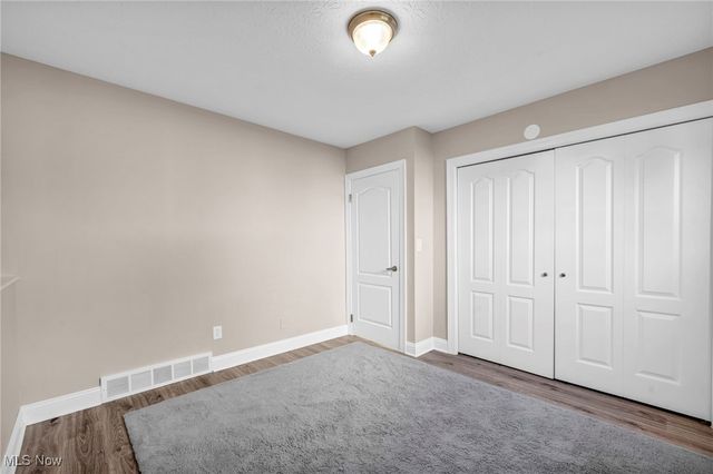 32194 N Roundhead Drive, Solon, OH 44139