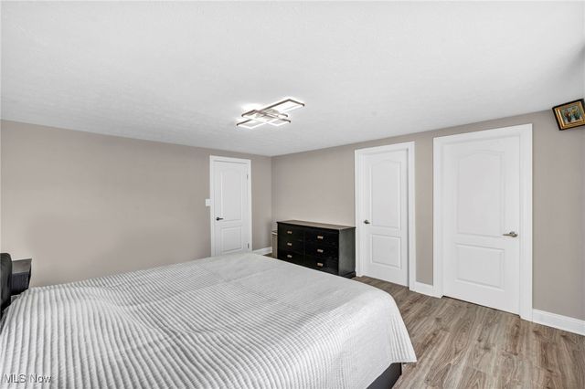 32194 N Roundhead Drive, Solon, OH 44139